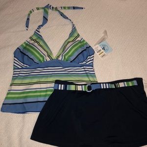 🌊NWT 2 Piece Bathing Suit Set🌊